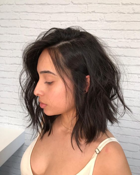 cabelo desfiado chanel bob