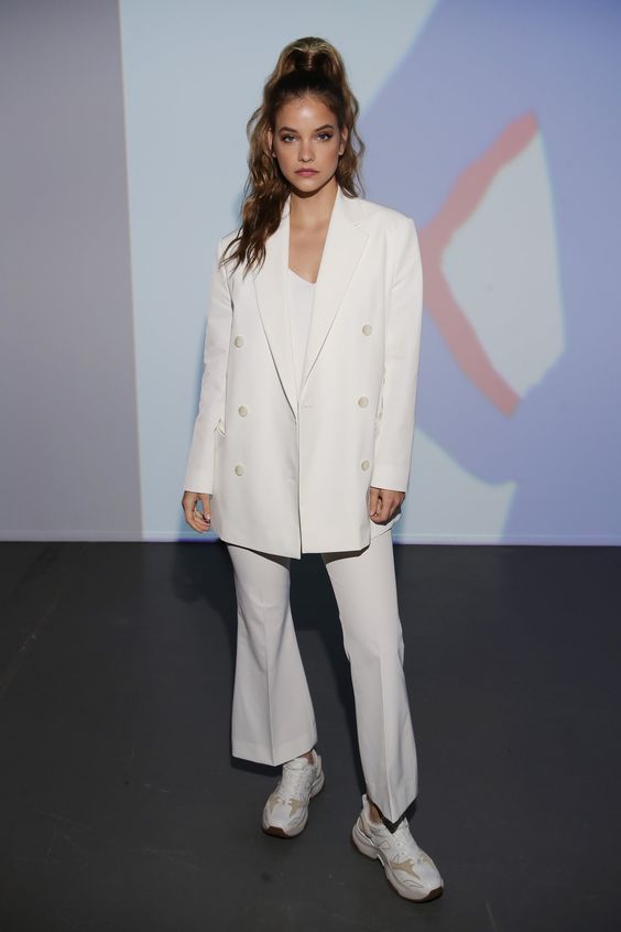Barbara Palvin, total white