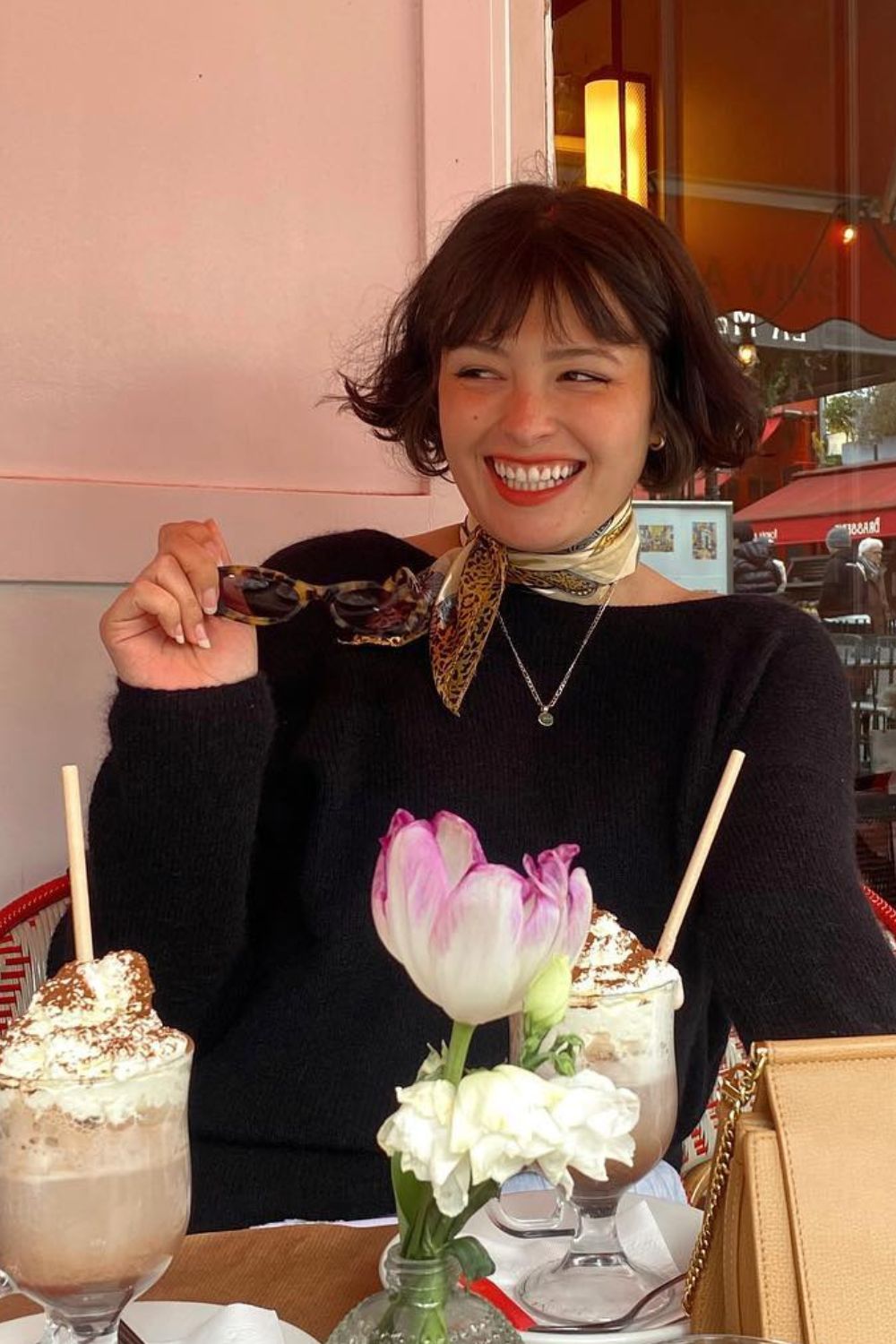 French bob: corte chanel bagunçadinho com franja